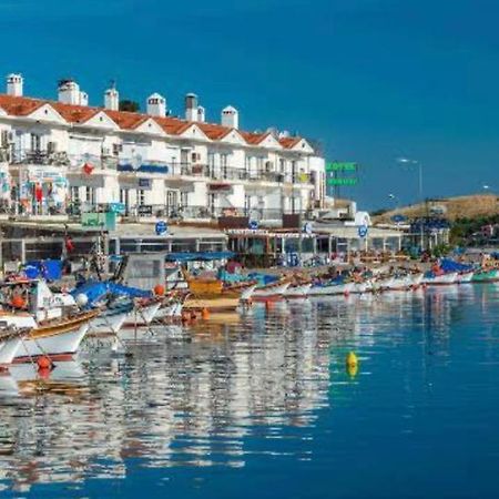 Palmiye Konuk Evi Foça Eksteriør bilde