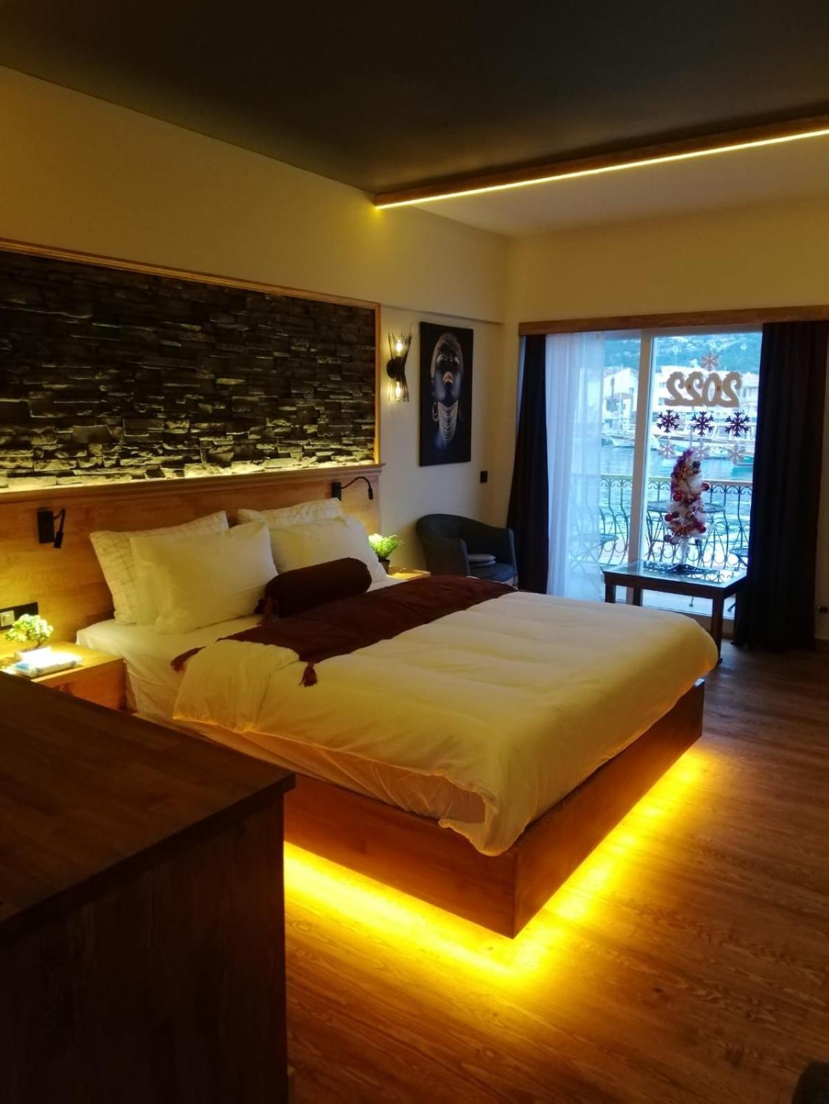 Palmiye Konuk Evi Foça Eksteriør bilde
